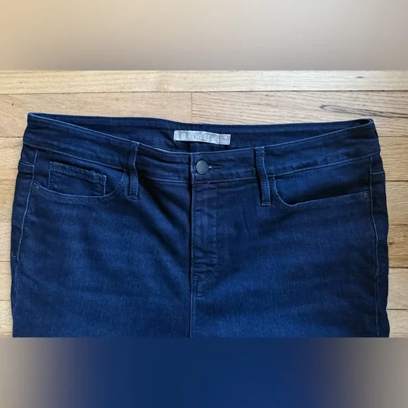 Athleta Sculptek Skinny Jeans - Picture 2 of 5